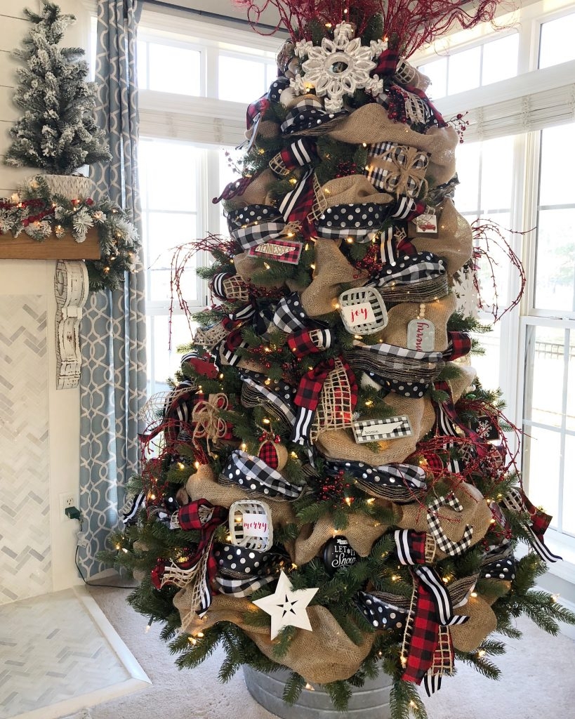 Buffalo Check Christmas Tree Decorated With Ribbon Ornaments And 